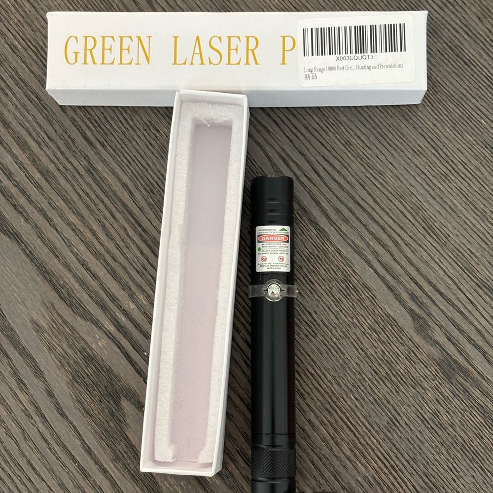 Black Green Laser Pointer